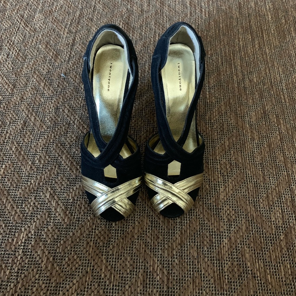 Black /Gold (Shelley)